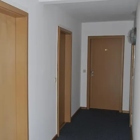 بيت ضيافة U-nautic Restaurant & فارين