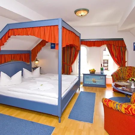 U-nautic Restaurant & Gæstehus