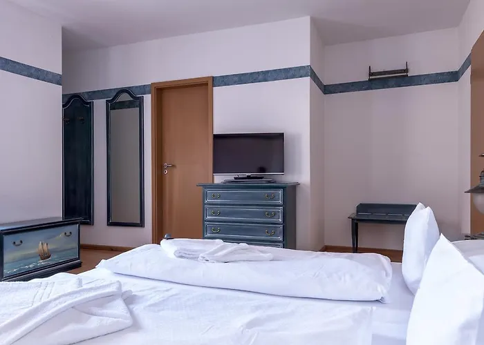 U-nautic Restaurant & Gasthuis Waren (Mueritz)